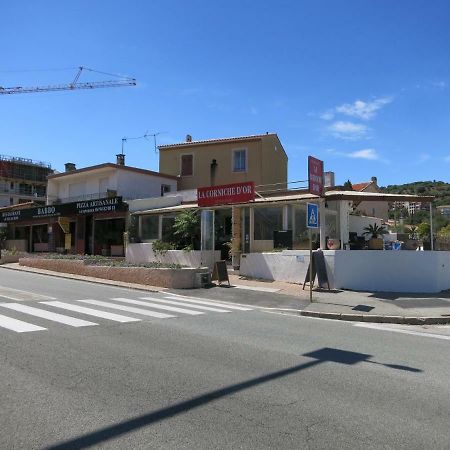 Joli Studio A Front De Mer Saint-Raphaël Exterior foto
