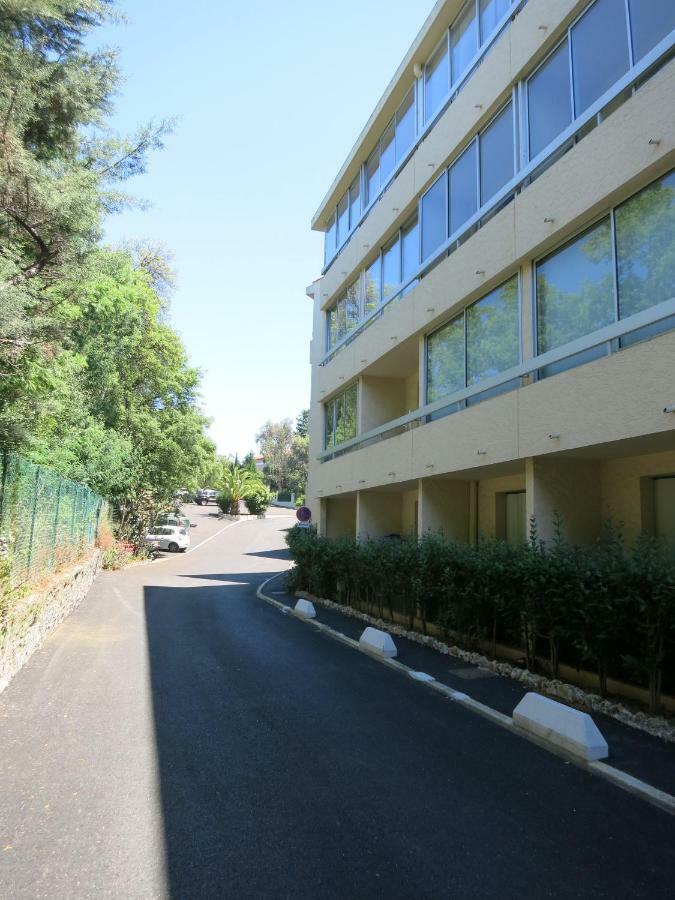 Joli Studio A Front De Mer Saint-Raphaël Exterior foto